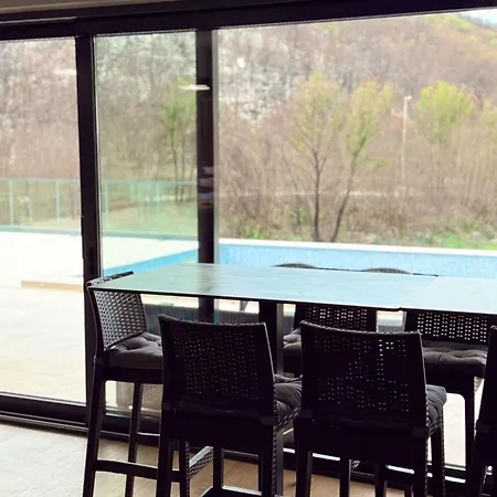 Wakero With Heated Private Pool